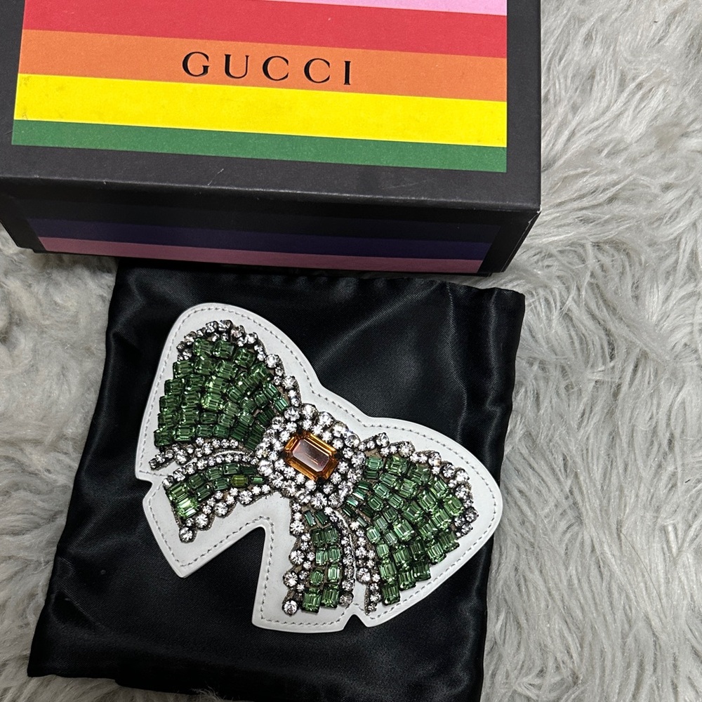 Gucci Emerald and Amber Crystal Bow Brooch